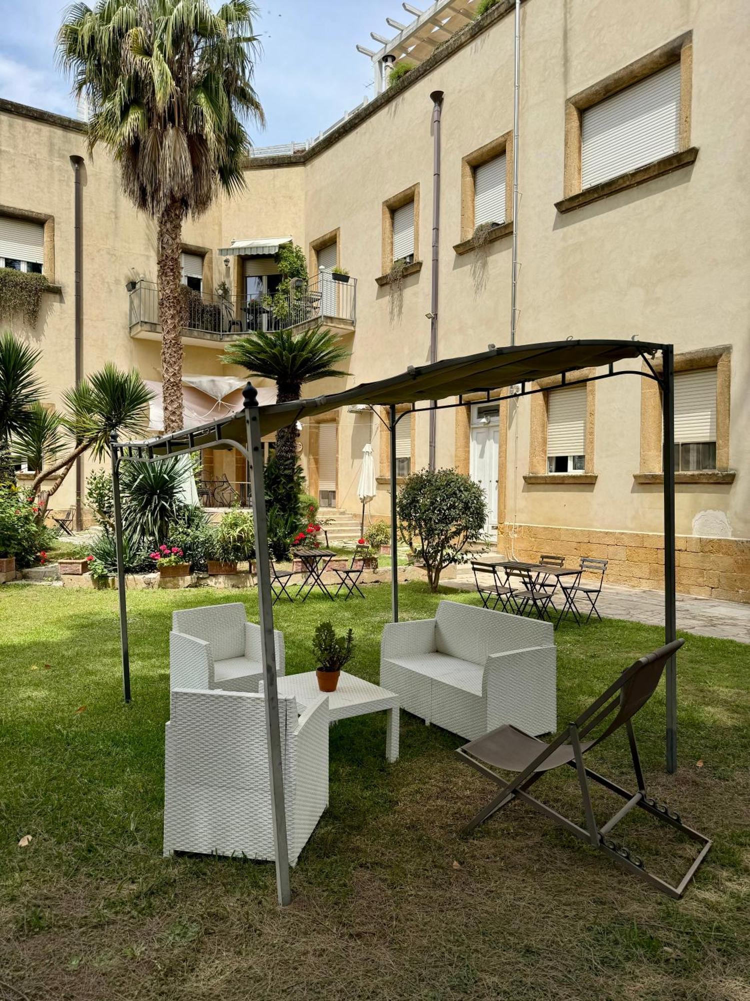 Aedes Il Giardino Dei Sogni 3* Lecce